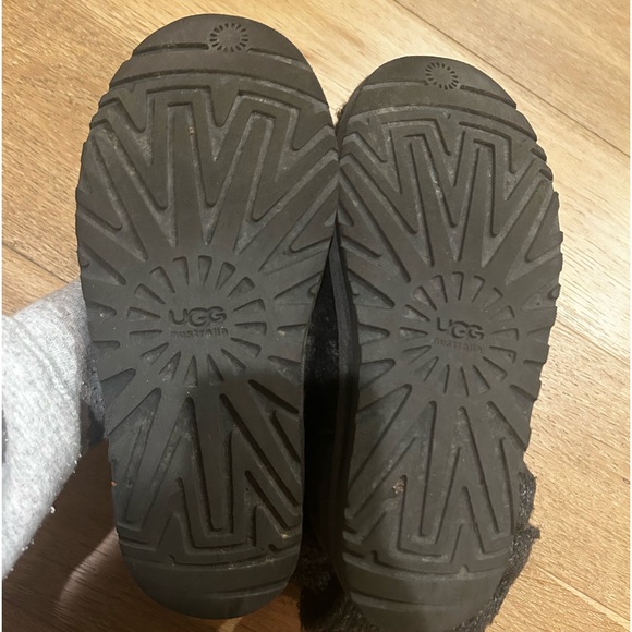 UGG Australia Womens Lattice Cardy Gray Knit boots - Picture 5 of 5